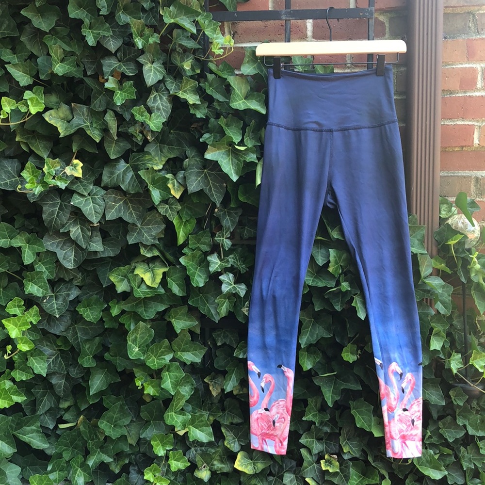 Beyond Yoga Small Flamingo Leggings